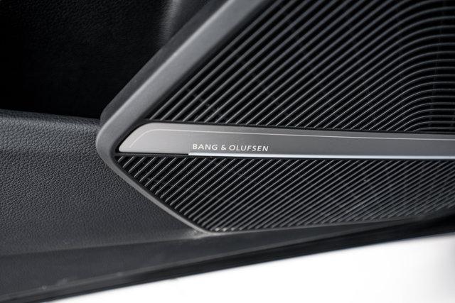 used 2022 Audi SQ5 car, priced at $37,987