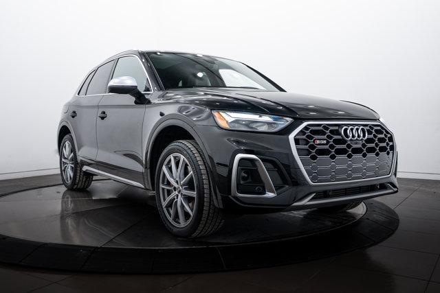 used 2022 Audi SQ5 car, priced at $37,987
