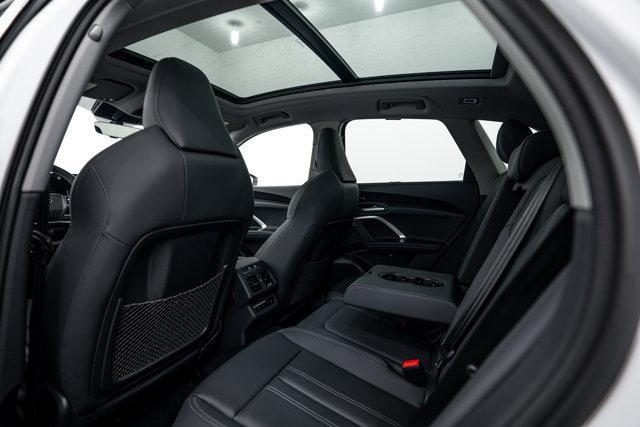 new 2025 Audi Q5 car, priced at $58,297