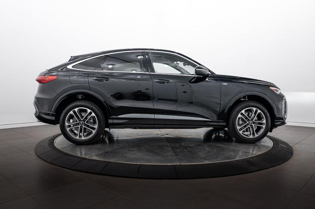 used 2025 Audi Q5 car, priced at $54,102