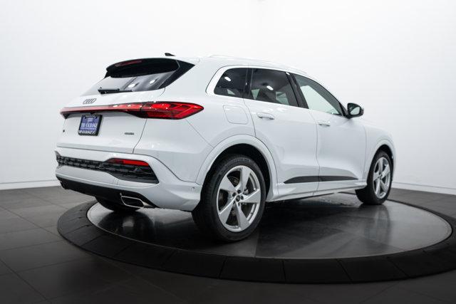new 2025 Audi Q5 car, priced at $58,297
