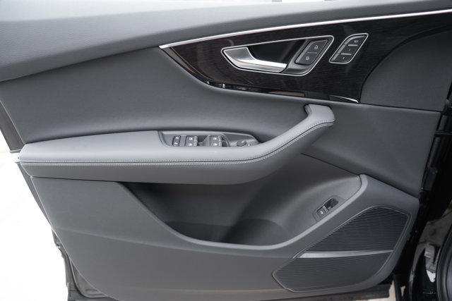 new 2026 Audi Q7 car, priced at $74,269