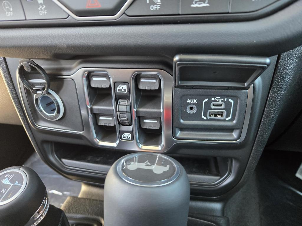 new 2026 Jeep Wrangler car, priced at $54,185