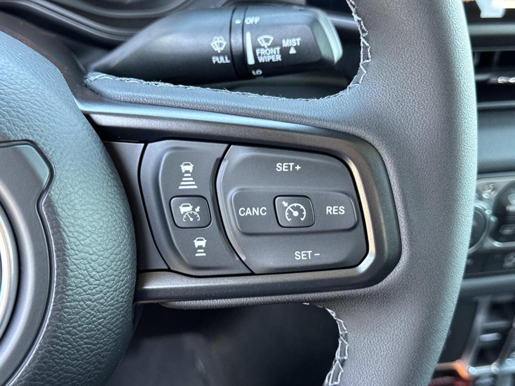 new 2026 Jeep Gladiator car, priced at $50,585