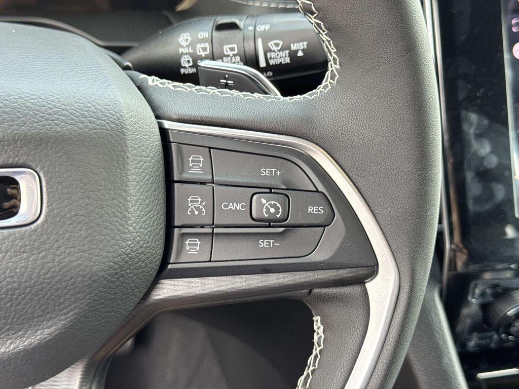 new 2026 Jeep Grand Cherokee L car, priced at $39,570