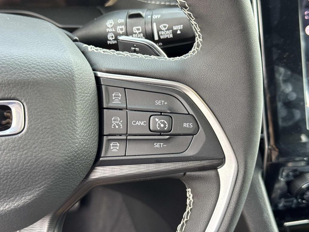 new 2026 Jeep Grand Cherokee L car, priced at $38,070