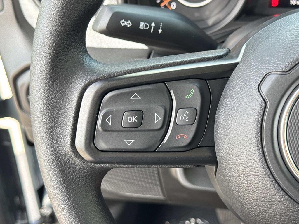 new 2026 Jeep Gladiator car, priced at $43,980