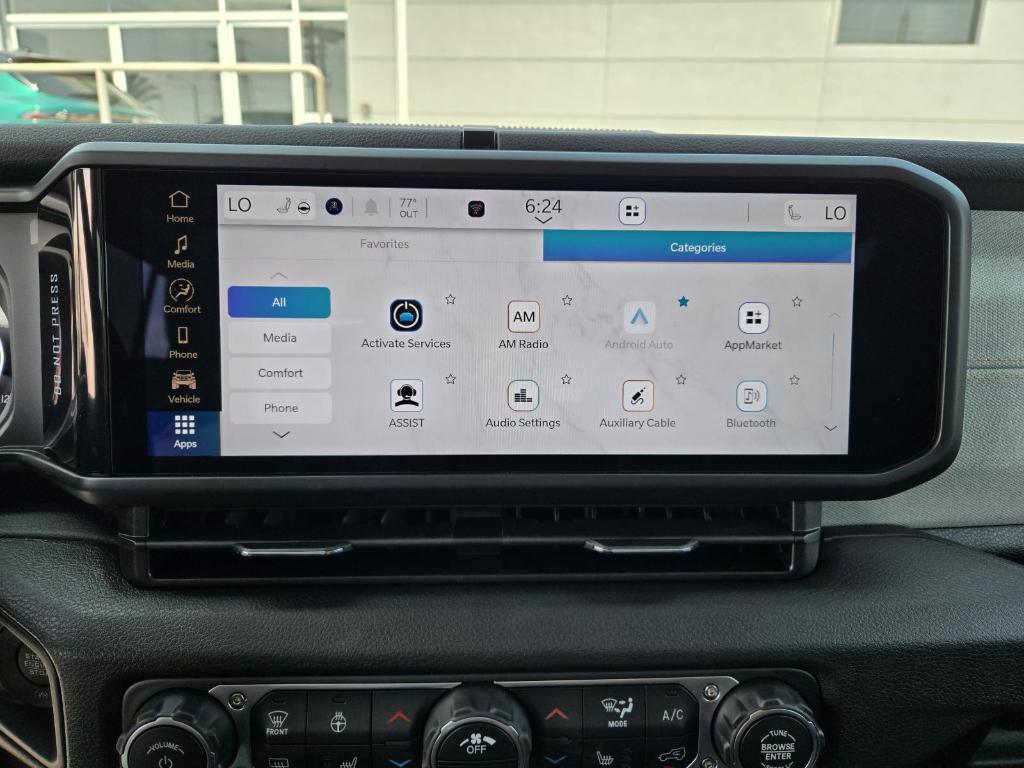 new 2025 Jeep Gladiator car, priced at $41,385