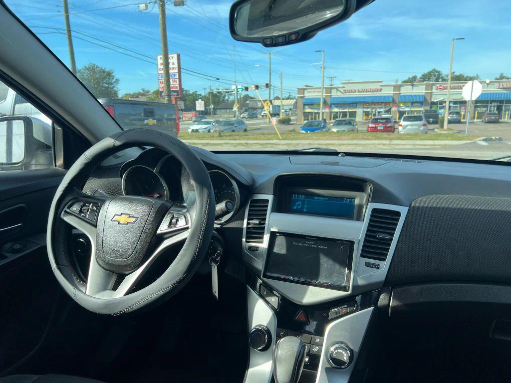 used 2014 Chevrolet Cruze car, priced at $5,999