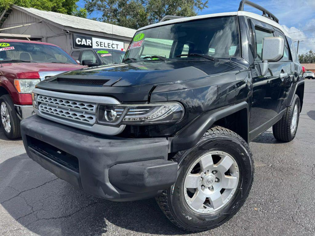 used 2008 Toyota FJ Cruiser car, priced at $8,999