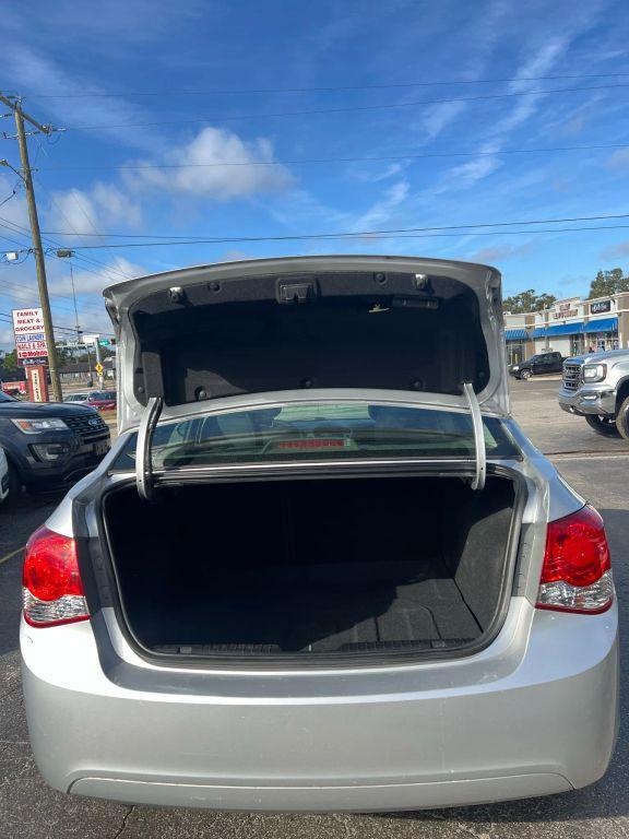 used 2014 Chevrolet Cruze car, priced at $6,999