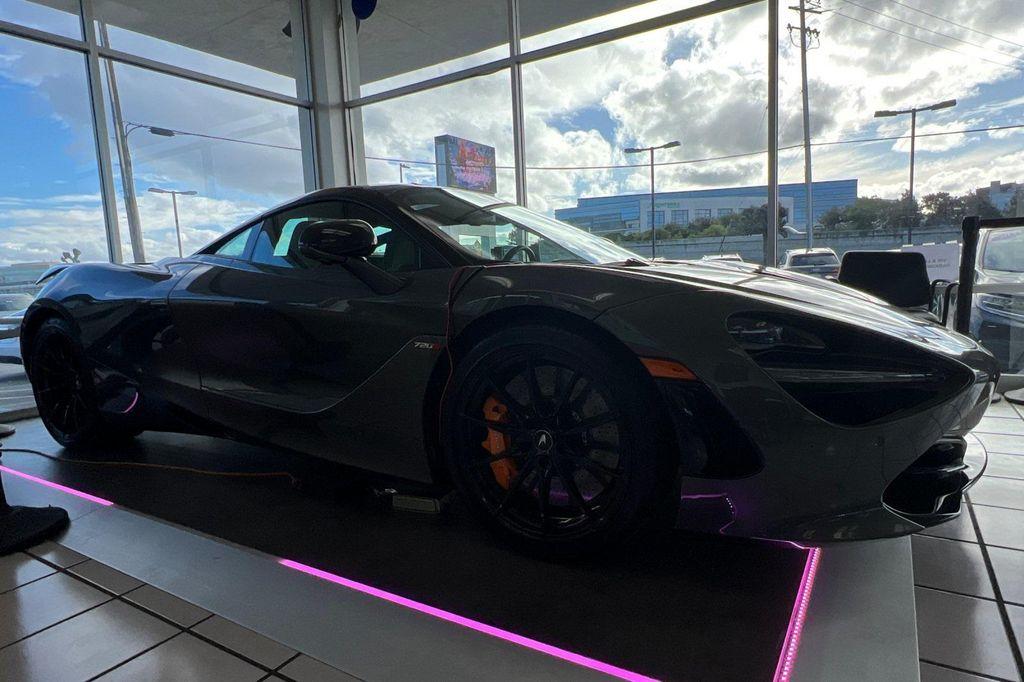 used 2019 McLaren 720S car, priced at $229,000
