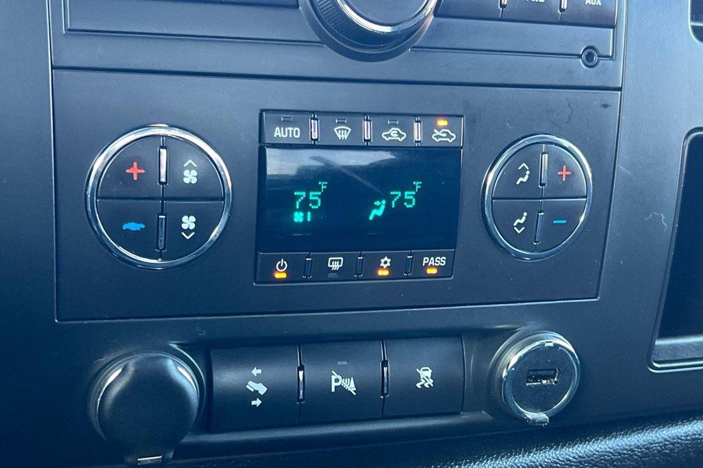 used 2011 Chevrolet Silverado 1500 car, priced at $15,500