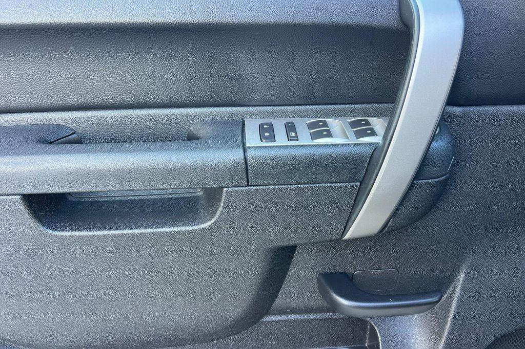 used 2011 Chevrolet Silverado 1500 car, priced at $15,500