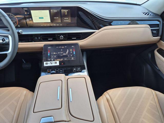 new 2027 INFINITI QX80 car, priced at $88,019