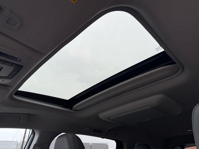 used 2024 Toyota Sienna car, priced at $44,382