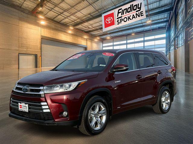used 2018 Toyota Highlander Hybrid car, priced at $27,827