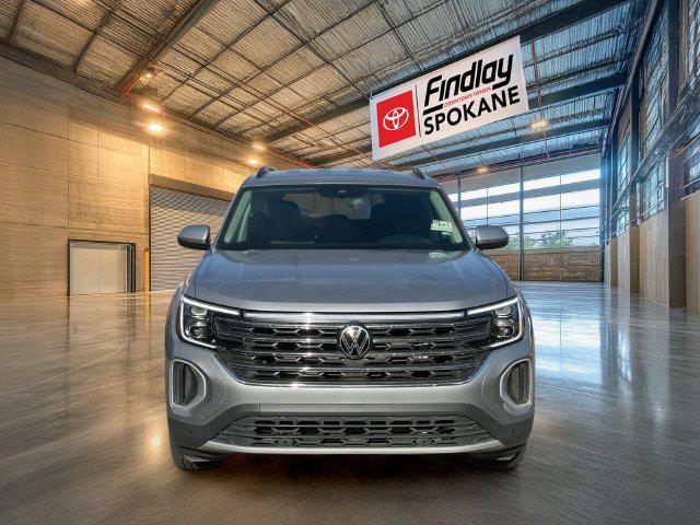 used 2026 Volkswagen Atlas car, priced at $34,100