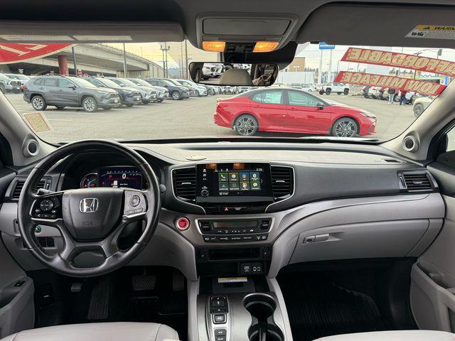 used 2021 Honda Pilot car, priced at $26,995