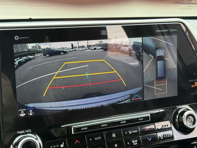 used 2022 Toyota Highlander Hybrid car, priced at $41,100