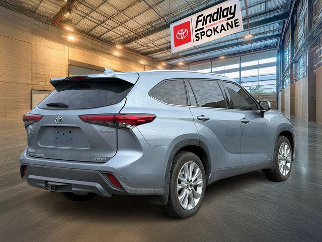 used 2022 Toyota Highlander Hybrid car, priced at $41,595