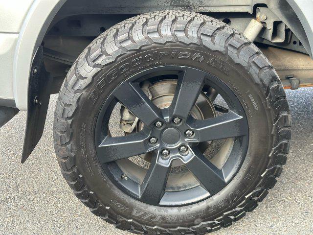 used 2017 Ford F-150 car, priced at $24,195