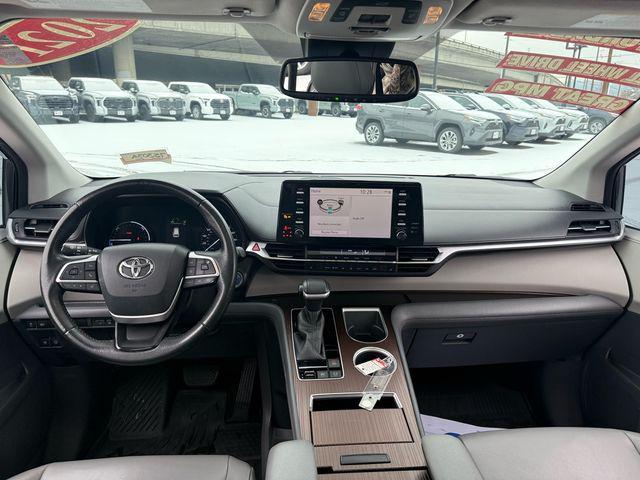 used 2021 Toyota Sienna car, priced at $36,400