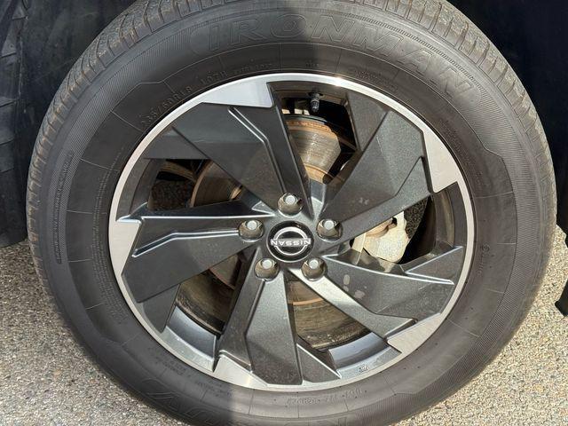 used 2024 Nissan Rogue car, priced at $20,995