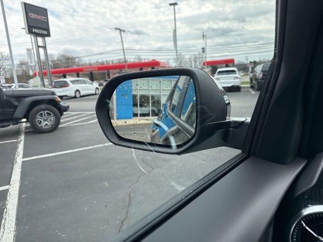 new 2026 Chevrolet Equinox car, priced at $36,133