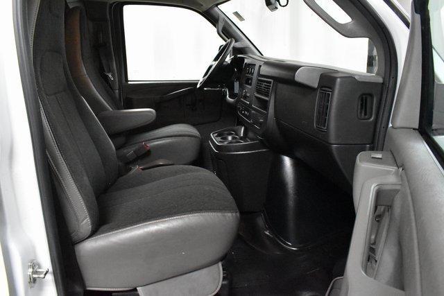 used 2024 GMC Savana 2500 car, priced at $30,998