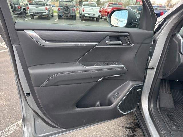 new 2026 GMC Acadia car, priced at $51,313