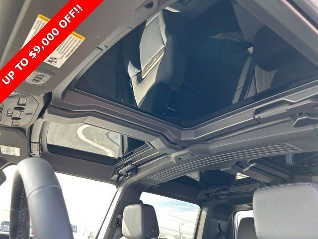 used 2025 GMC HUMMER EV Pickup car, priced at $100,998