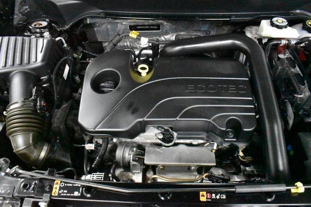 used 2023 Chevrolet Equinox car, priced at $21,998