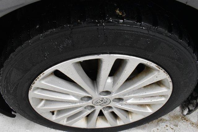 used 2014 Toyota Avalon Hybrid car, priced at $15,498