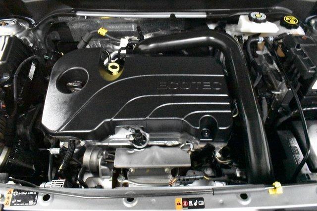 used 2023 Chevrolet Equinox car, priced at $22,498