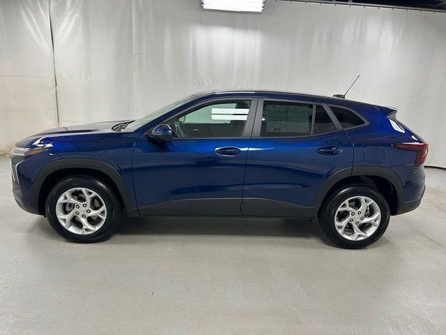 used 2024 Chevrolet Trax car, priced at $21,452