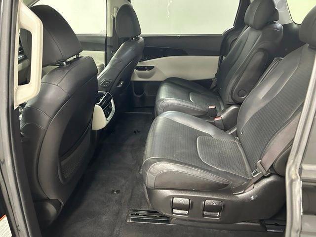 used 2023 Kia Carnival car, priced at $34,152