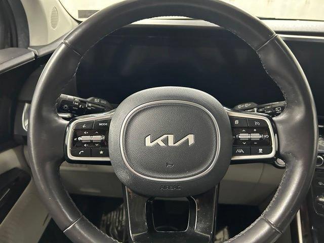 used 2023 Kia Carnival car, priced at $34,152