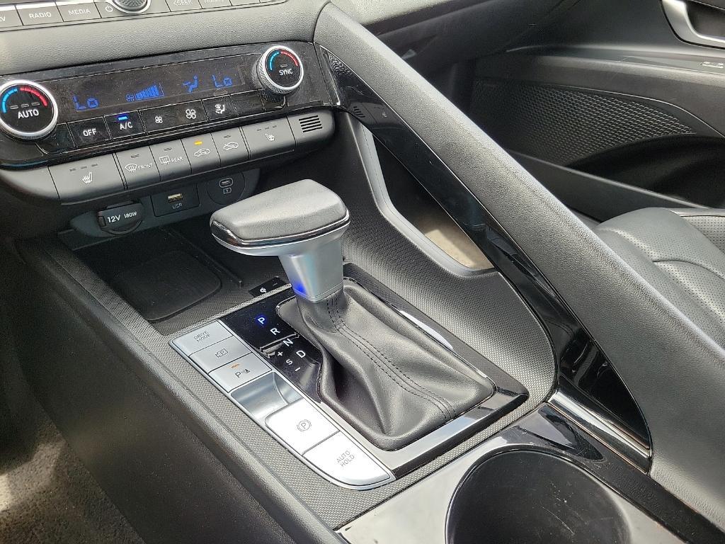 used 2024 Hyundai Elantra car, priced at $27,445