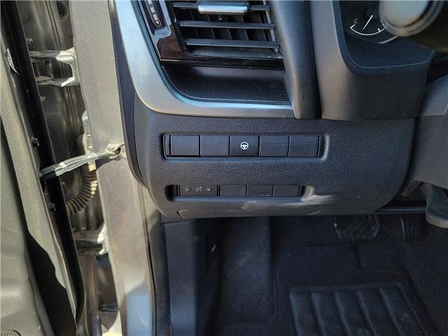 used 2022 Nissan Rogue car, priced at $22,998