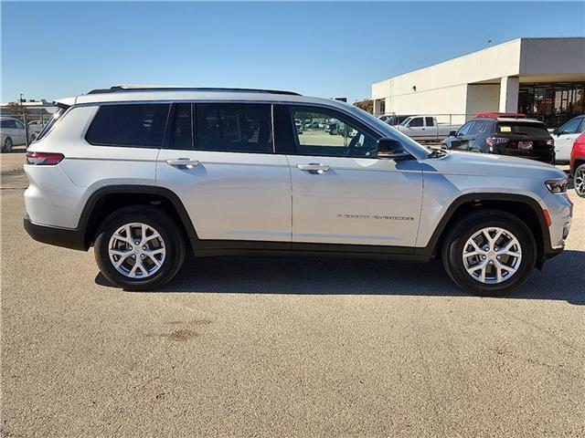 used 2022 Jeep Grand Cherokee L car, priced at $33,995