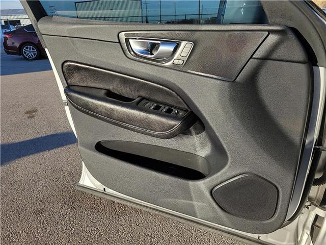 used 2019 Volvo XC60 car, priced at $25,499