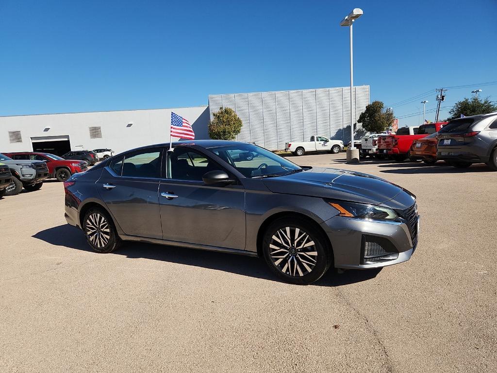 used 2025 Nissan Altima car, priced at $23,295