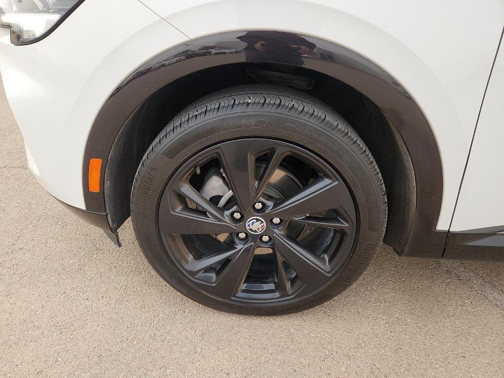 used 2023 Buick Envision car, priced at $30,699