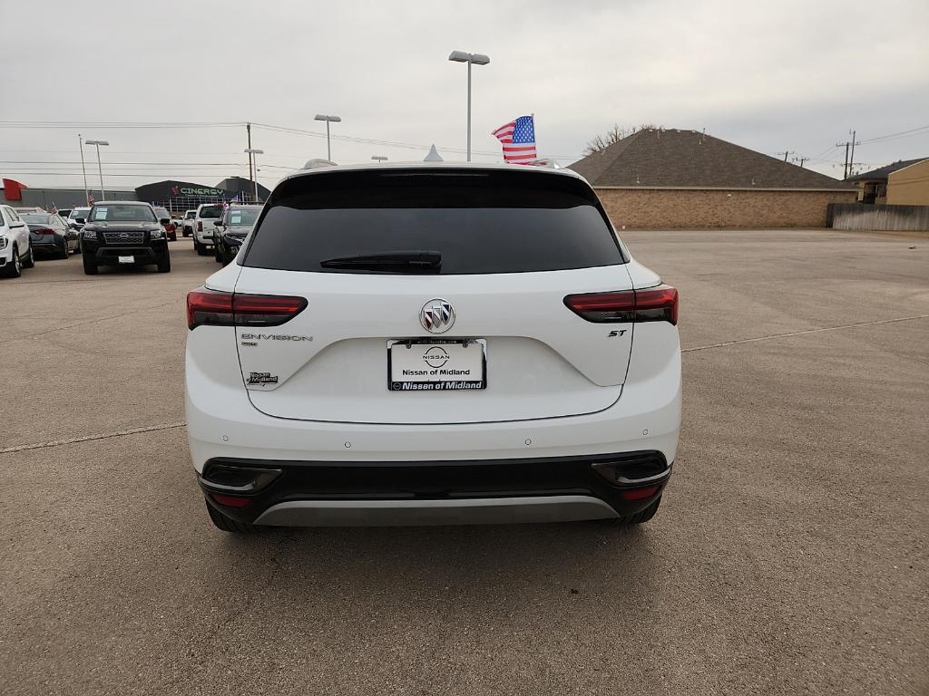 used 2023 Buick Envision car, priced at $30,699