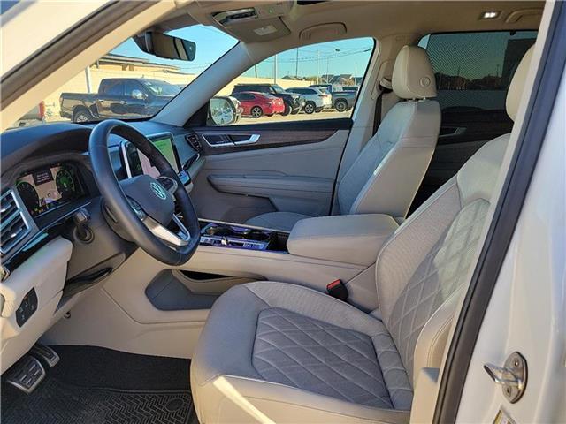 used 2024 Volkswagen Atlas car, priced at $42,499