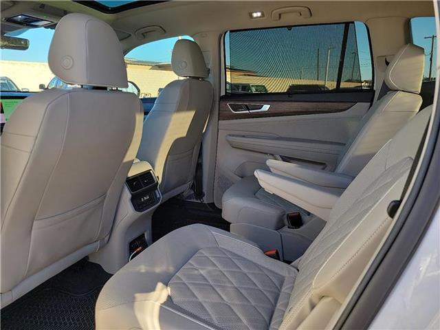 used 2024 Volkswagen Atlas car, priced at $42,499