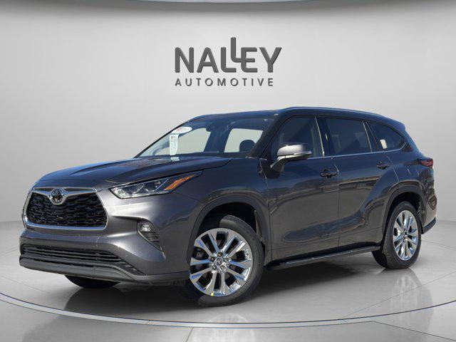 used 2023 Toyota Highlander car, priced at $36,131