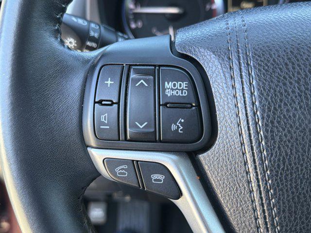 used 2016 Toyota Highlander car, priced at $17,490