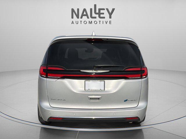 used 2022 Chrysler Pacifica Hybrid car, priced at $31,795
